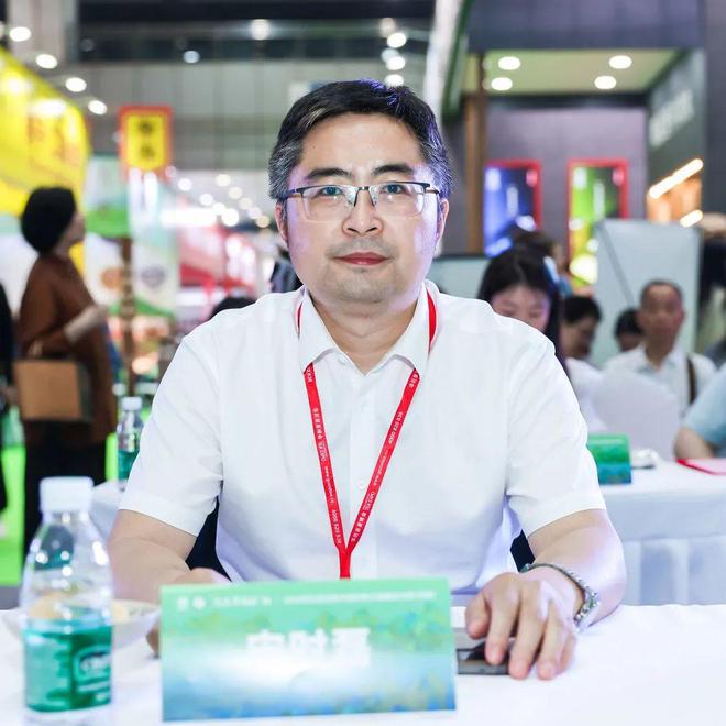im电竞：冠军出炉！“凤凰单丛茶”杯2024茗星茶艺师全国评选大赛湖北分赛（决赛）圆满落幕！(图4)